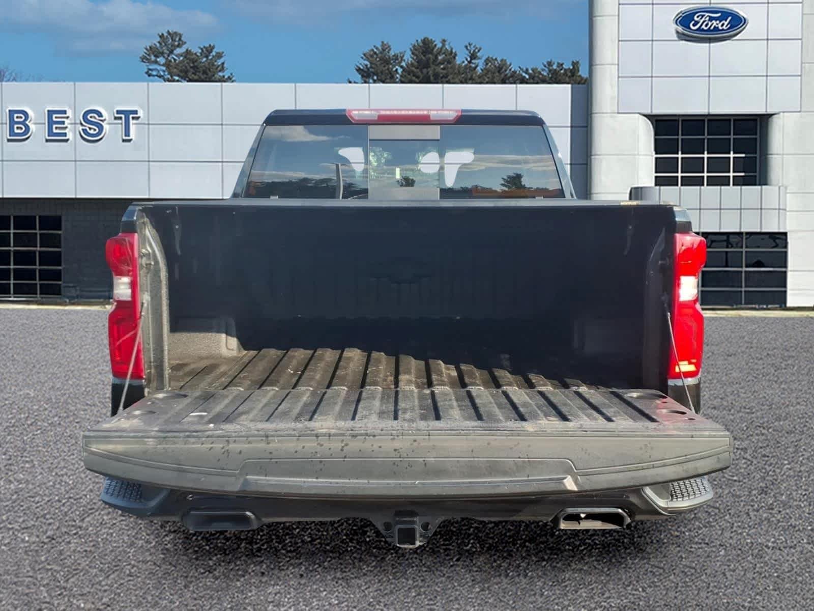 Used 2022 Black Chevrolet RST image 6