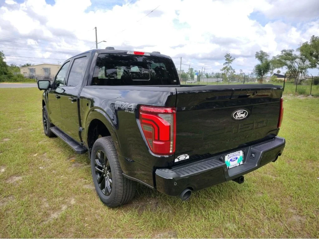 New 2026 Agate Black Metallic Ford Lariat® image 3
