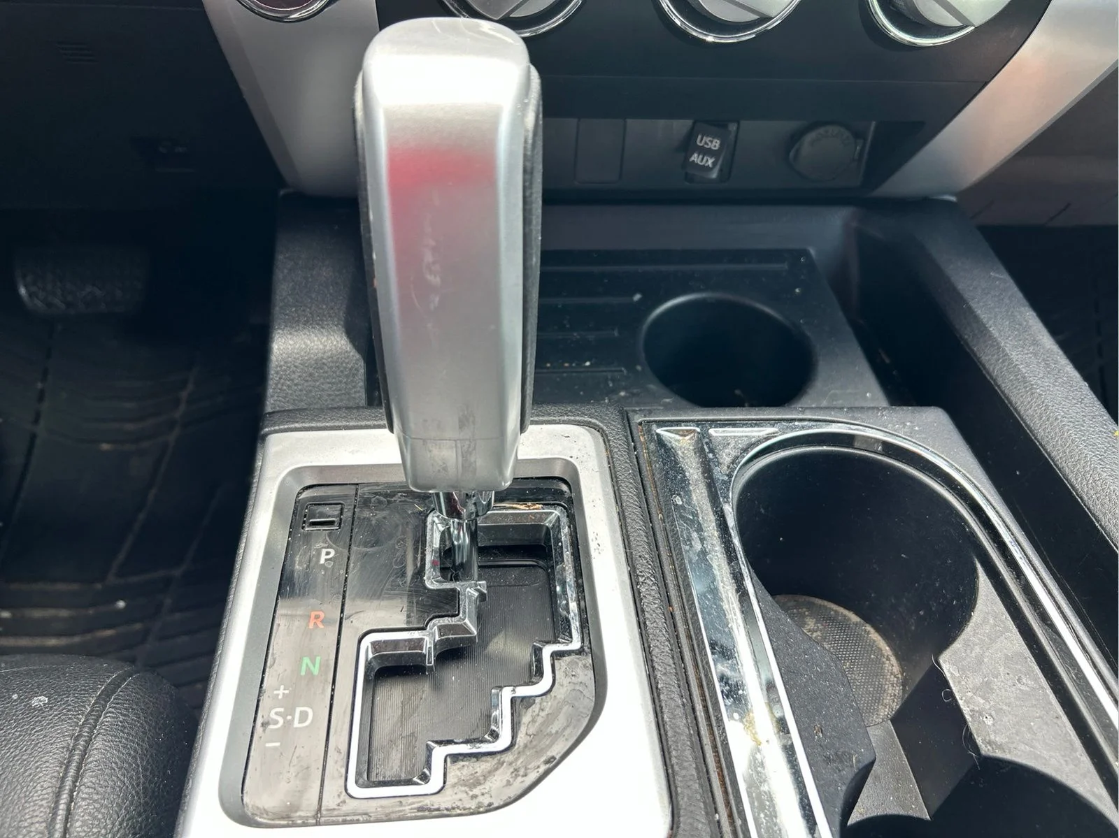 Used 2017 Barcelona Red Metallic Toyota SR5 image 17