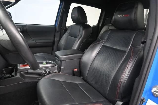 Used 2019 Voodoo Blue Toyota SR image 10