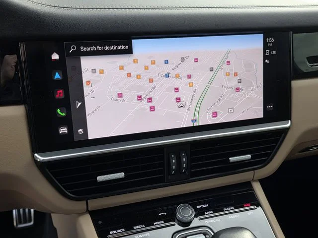2022 Porsche Cayenne S - Photo 20
