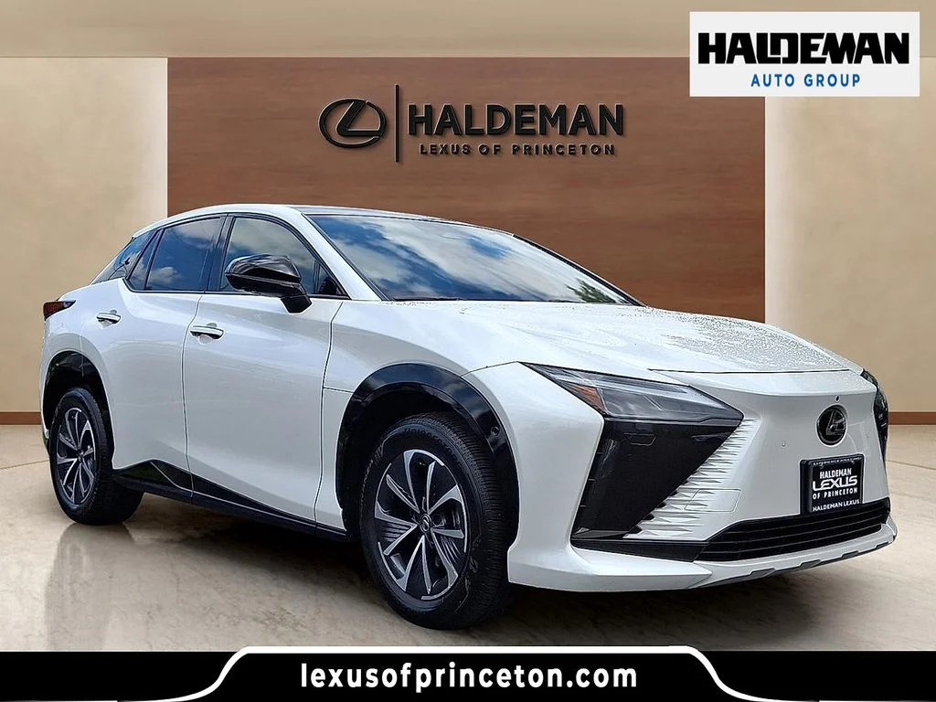 2024 Lexus RZ 450e 450e Premium AWD w/ 18" Wheel's photo