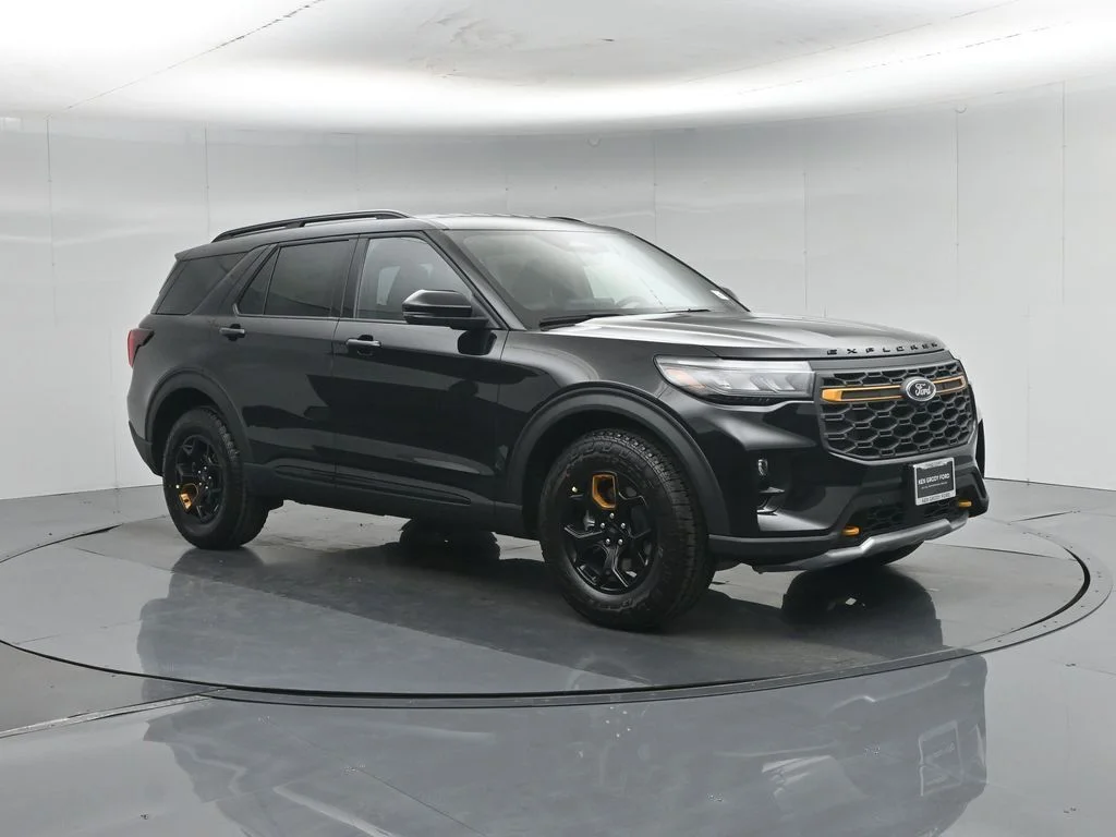 New 2026 Agate Black Metallic Ford Tremor image 26