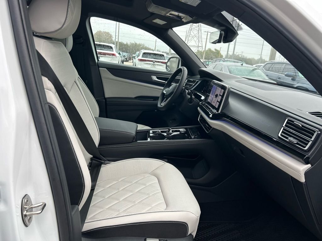 New 2026 White/off-white Volkswagen 2.0T SEL Premium R-Line image 37