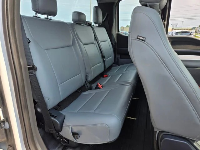 Used 2021 White Ford XL image 19