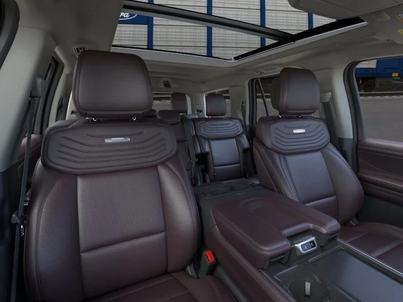 New 2026 Star White Metallic Tri-Coat Ford Platinum image 11