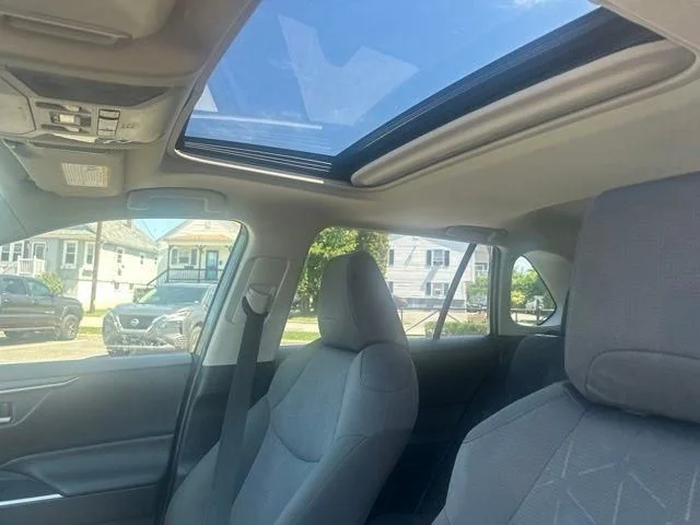 Used 2020 Gray Toyota XLE image 5
