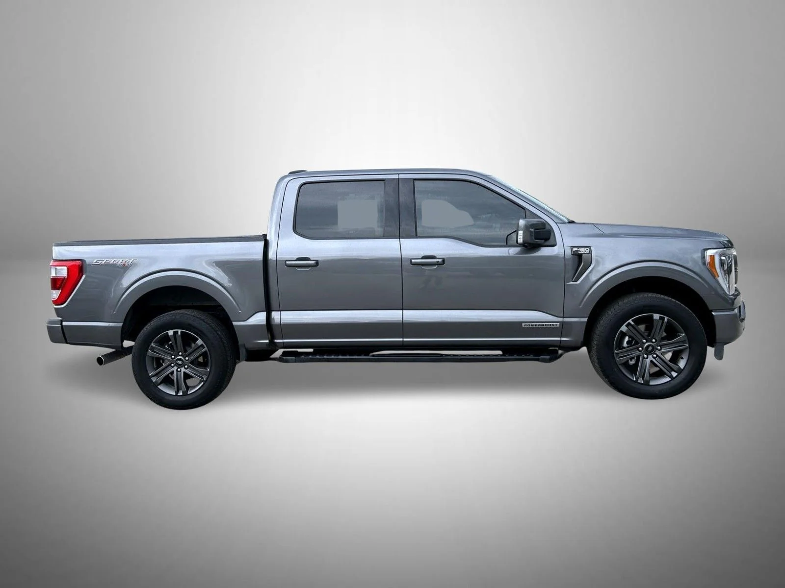 Used 2023 Gray Ford Lariat image 4