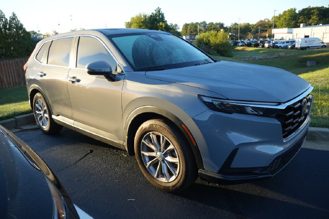 Used 2025  Honda EX image 3