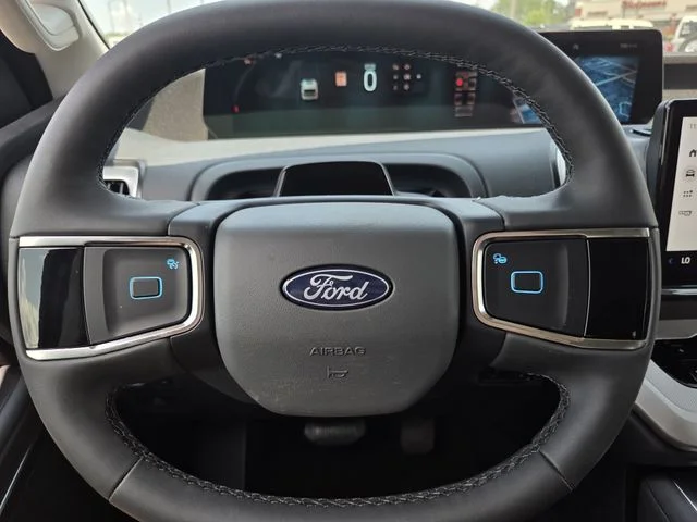 New 2026 Oxford White Ford Active image 21