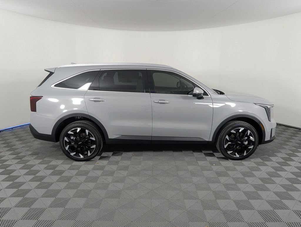 New 2026 Wolf Gray Kia EX image 8