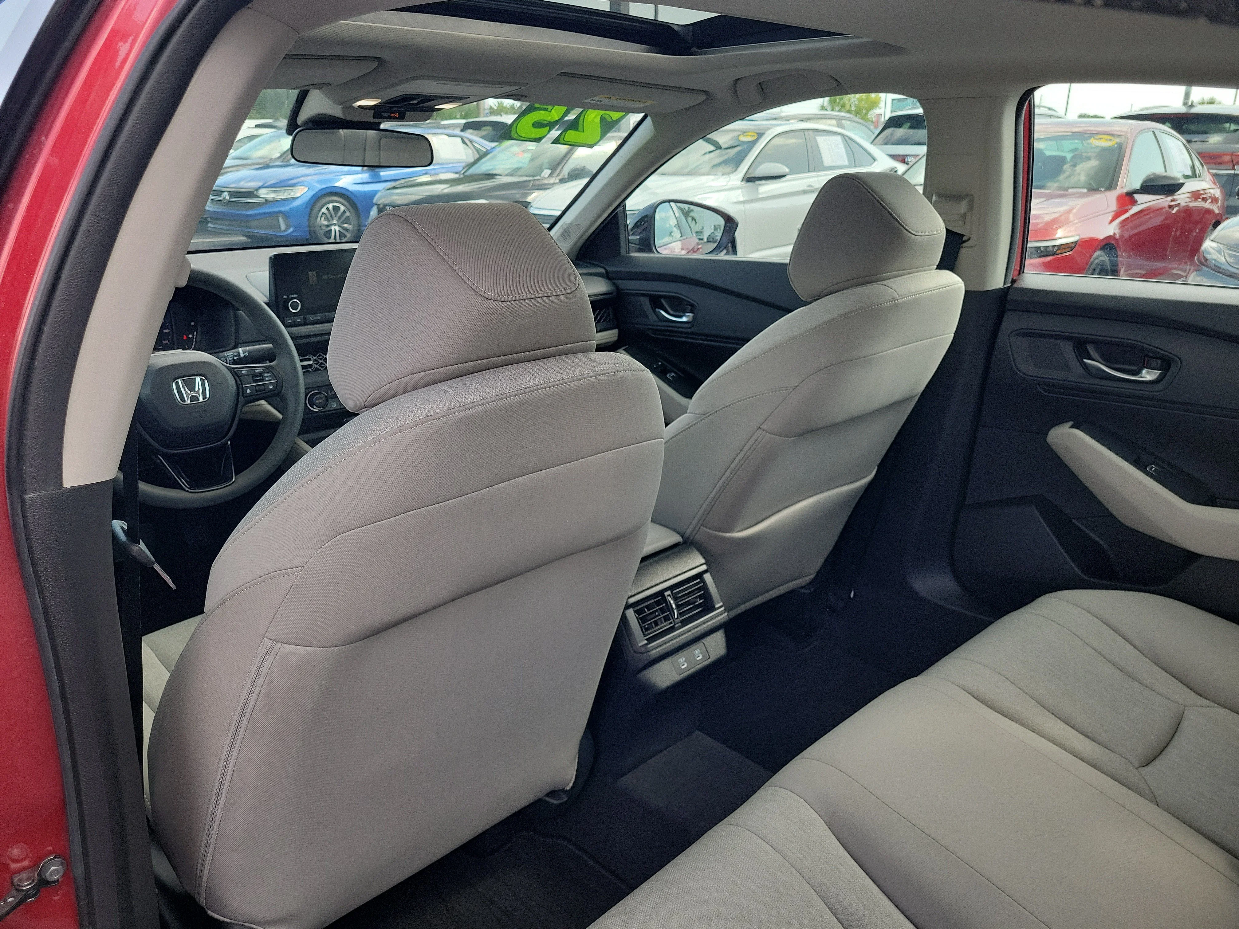 2025 Honda Accord SE - Photo 49