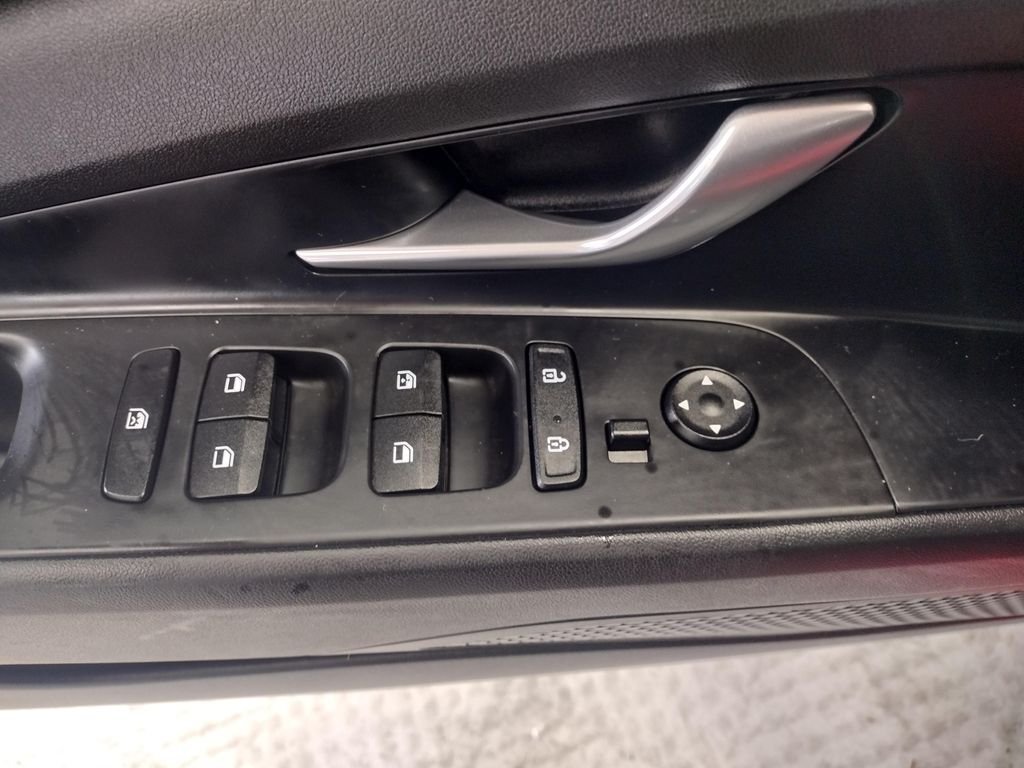 Certified Used 2023 Scarlet Red Hyundai SEL image 18