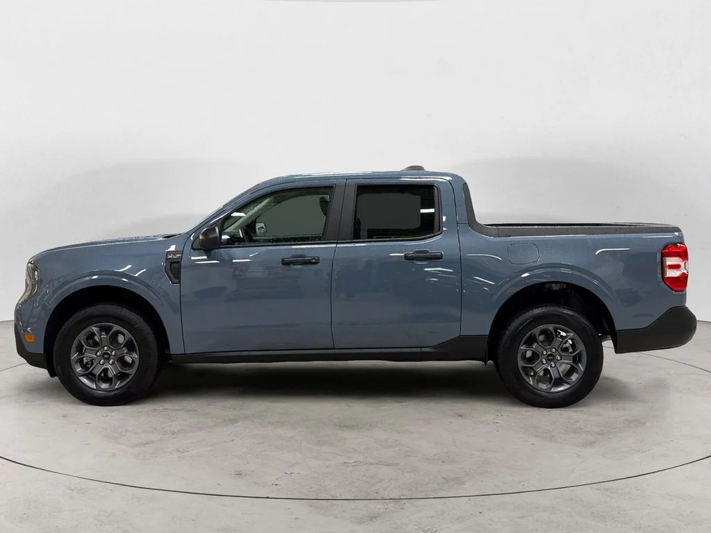 New 2026 Gray Ford XLT image 2