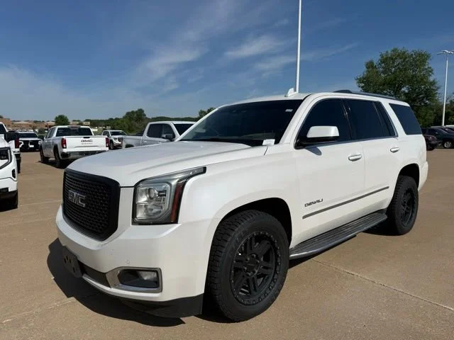 Used 2016 WHITE FROST TRICOAT GMC Denali image 7