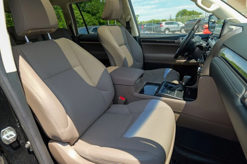 Used 2023 Caviar Lexus 460 image 38