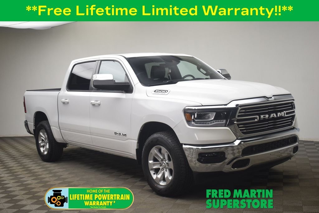 2024 RAM 1500 Laramie 4x4 Crew Cab 5'7's photo