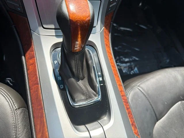 Used 2008 Red Cadillac Base image 29