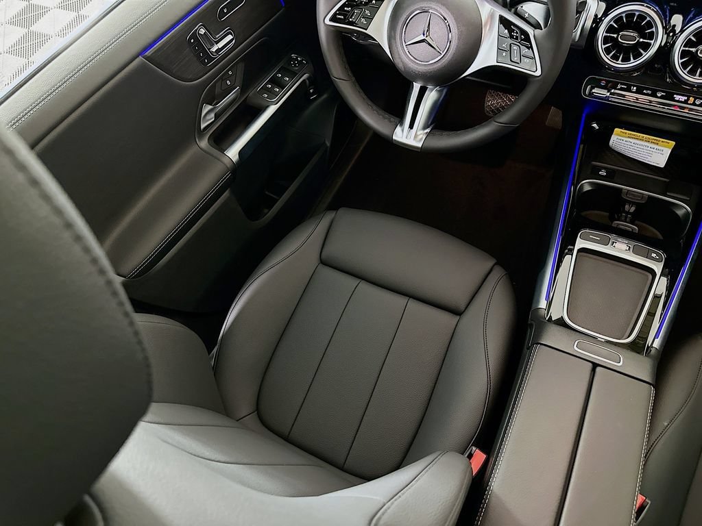 New 2026 Night Black Mercedes-Benz GLB 250 image 53