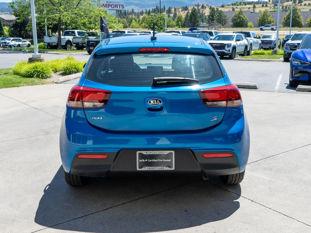 Used 2021 Blue Kia S image 6