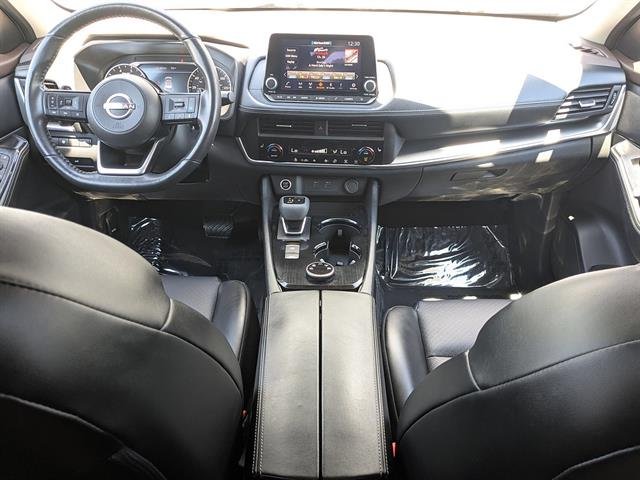 Used 2023 Gun Metallic Nissan SV image 24