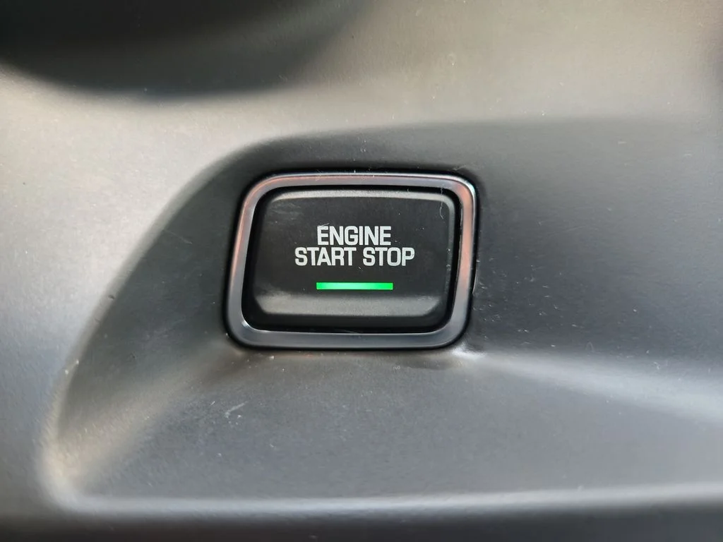 Used 2018 White Chevrolet 1LT image 34