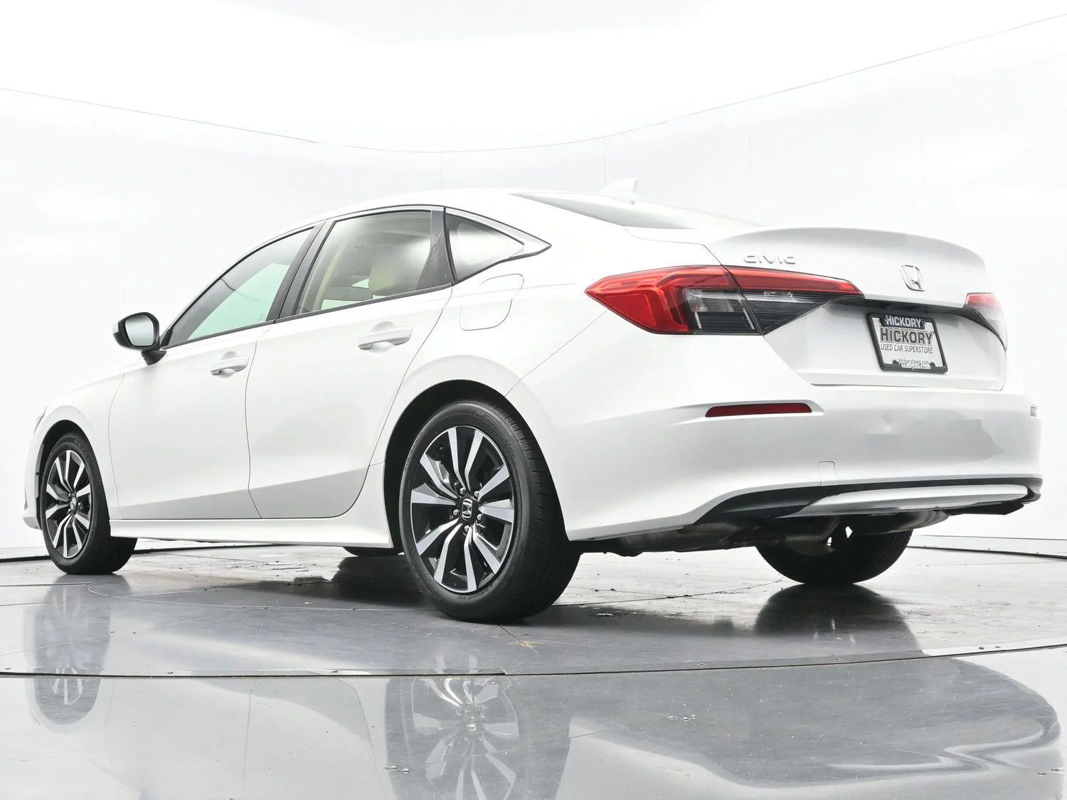 Used 2022 Platinum White Pearl Honda EX image 49