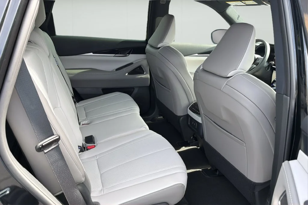 New 2027 MINERAL BLACK INFINITI Sport AWD image 12