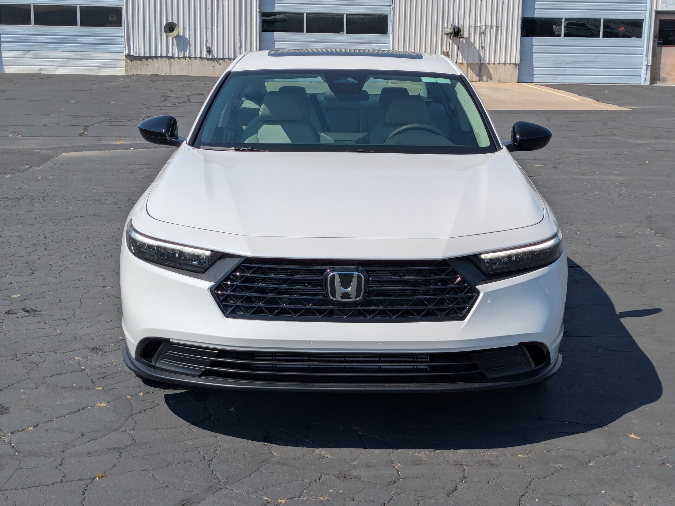 New 2026 Platinum White Pearl Honda SE image 9