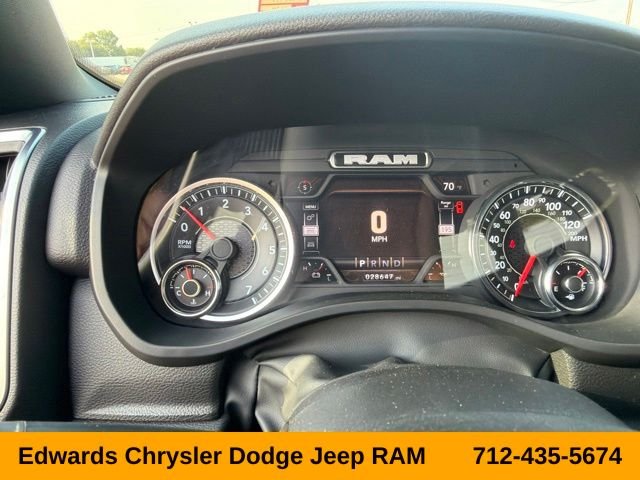 Used 2024 White Ram Big Horn/Lone Star image 22