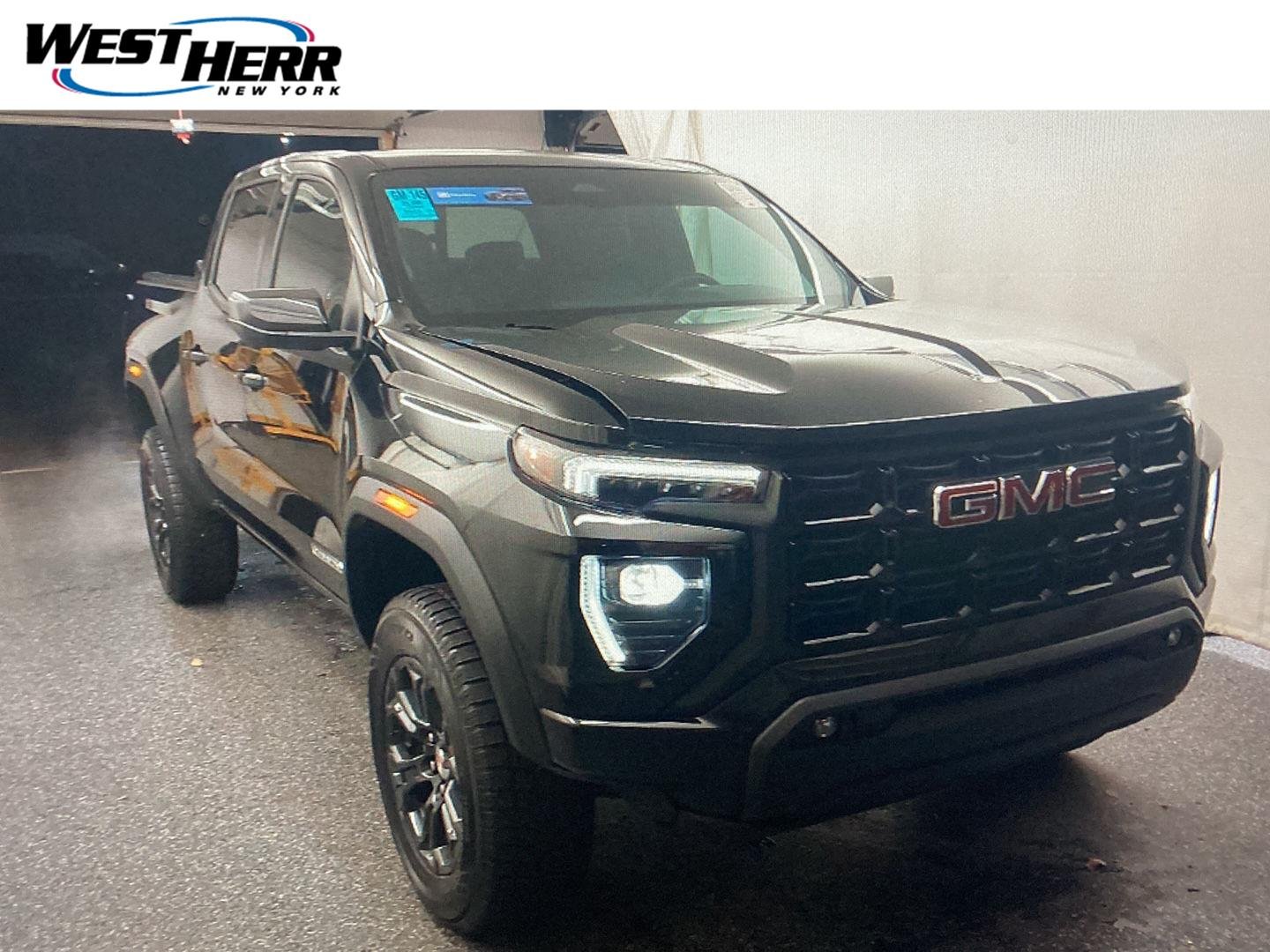 Used 2023 Onyx Black GMC Elevation image 1