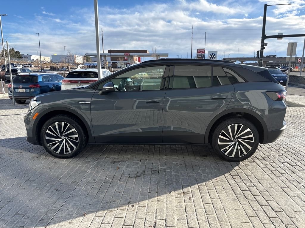 New 2026 Pure Gray Volkswagen Pro image 2