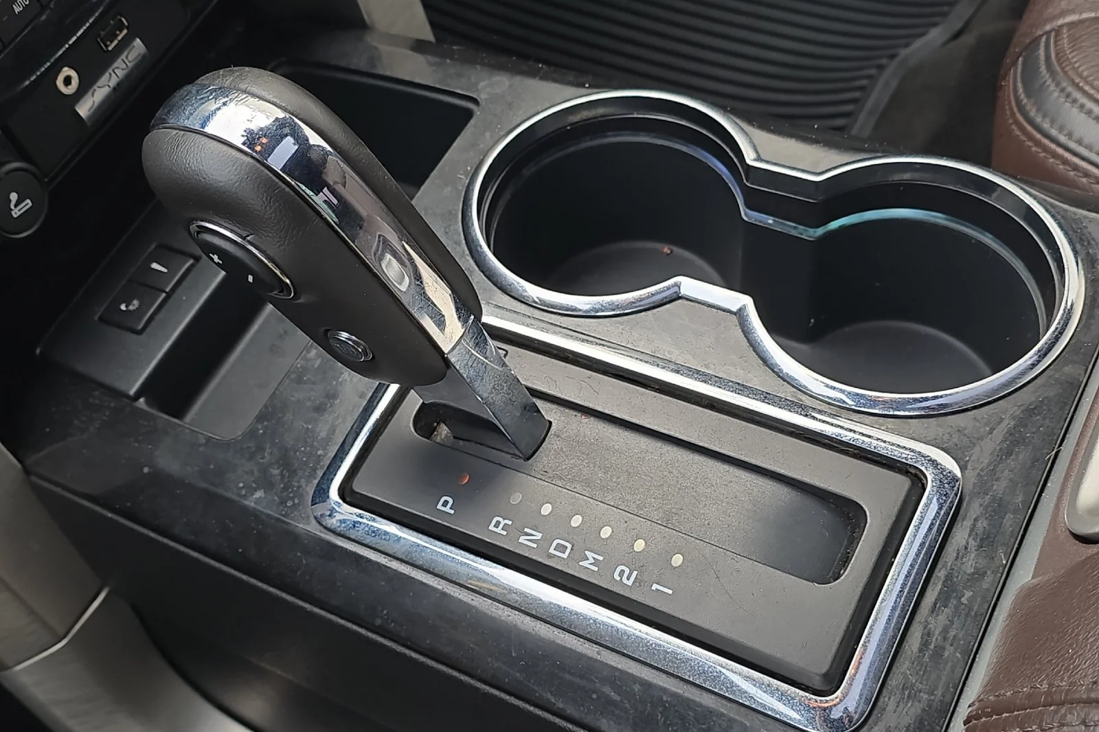 Used 2011  Ford  image 20