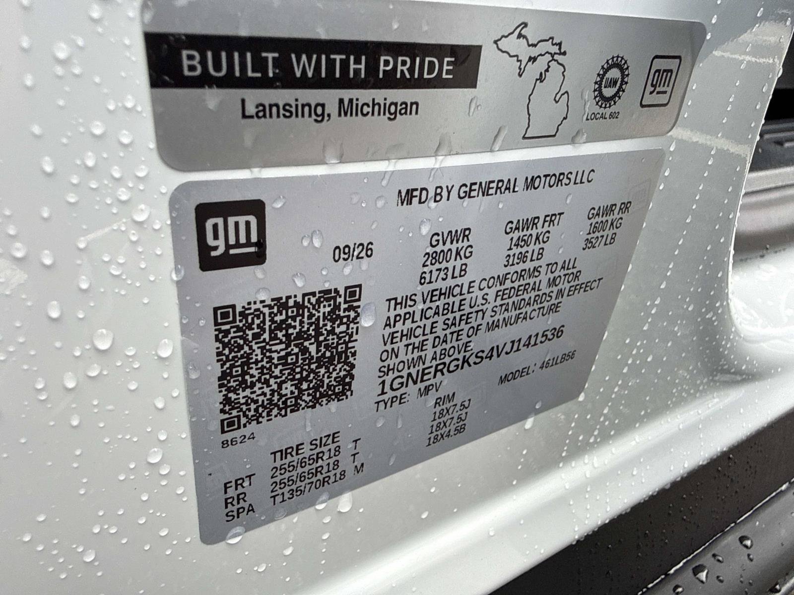 2027 Chevrolet Traverse LT - Photo 35