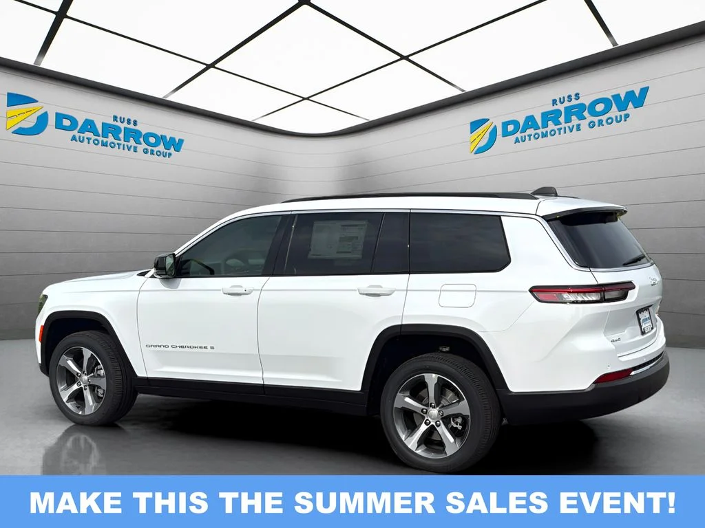 New 2025 Bright White Clear-Coat Exterior Paint Jeep Limited image 3