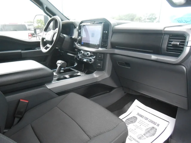 Used 2025 Iconic Silver FORD XLT image 7