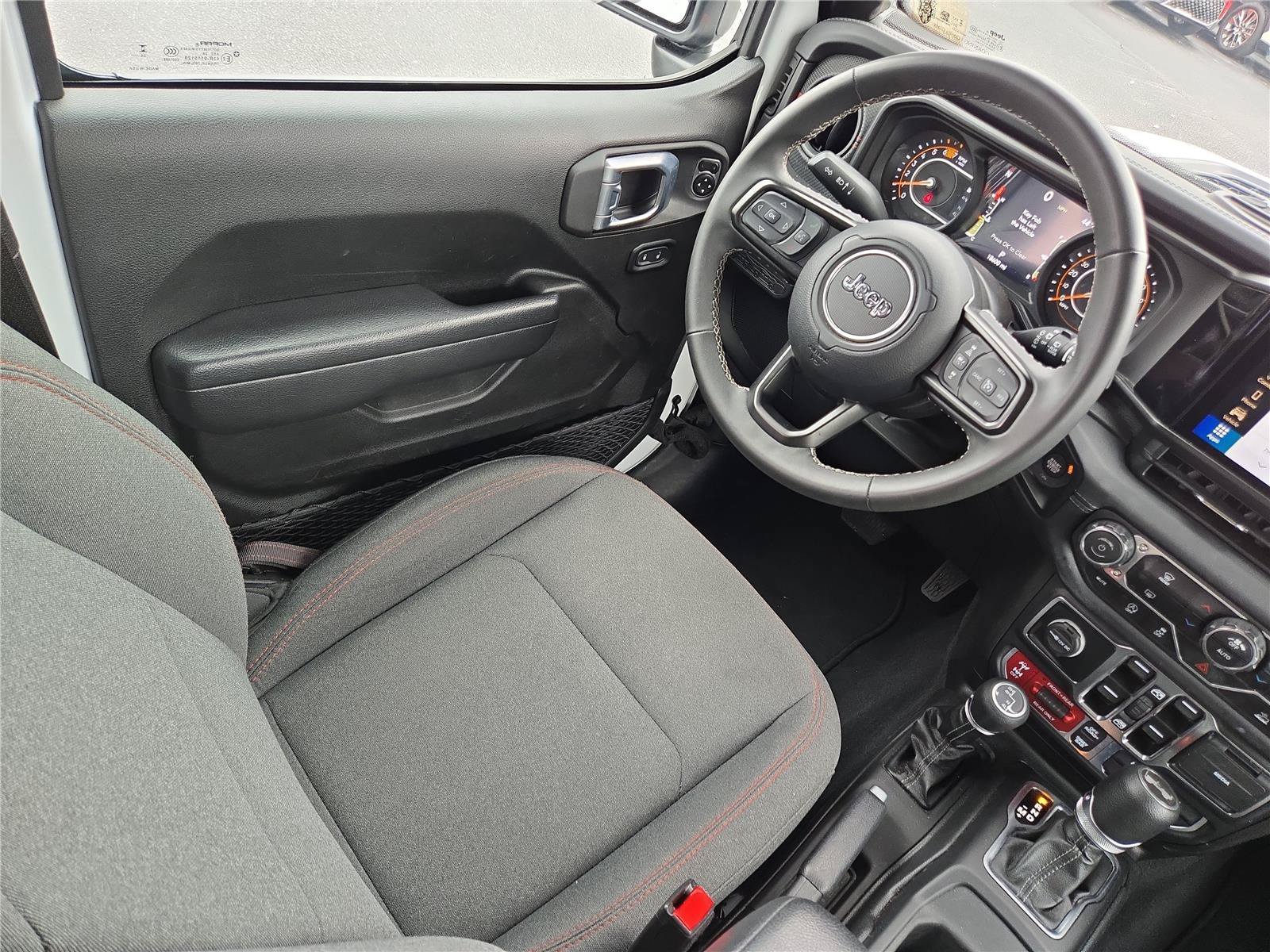 2025 Jeep Wrangler 4-Door Rubicon - Photo 16