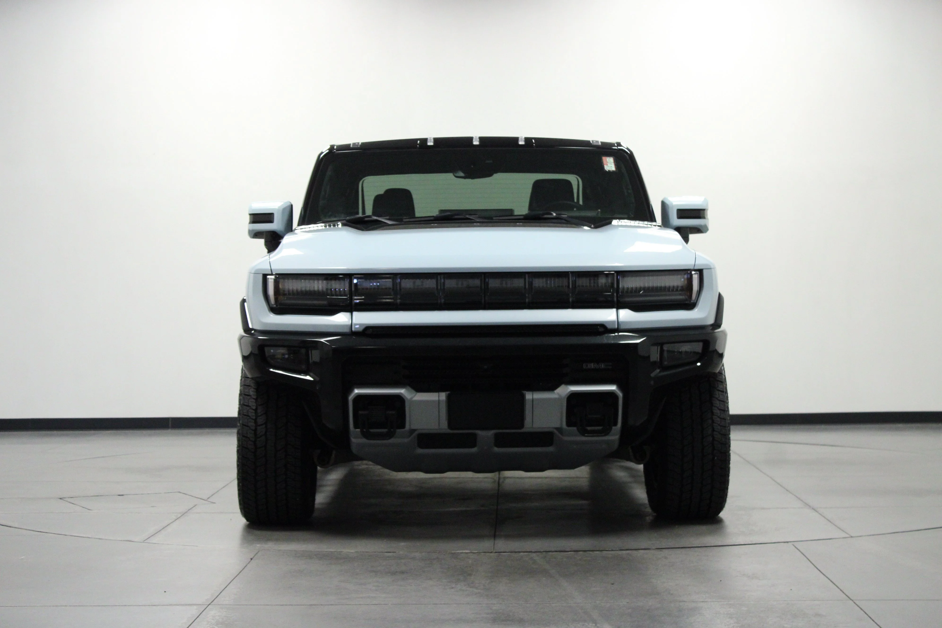 Used 2025 Tide Metallic (No Longer available to order) GMC 2X image 9