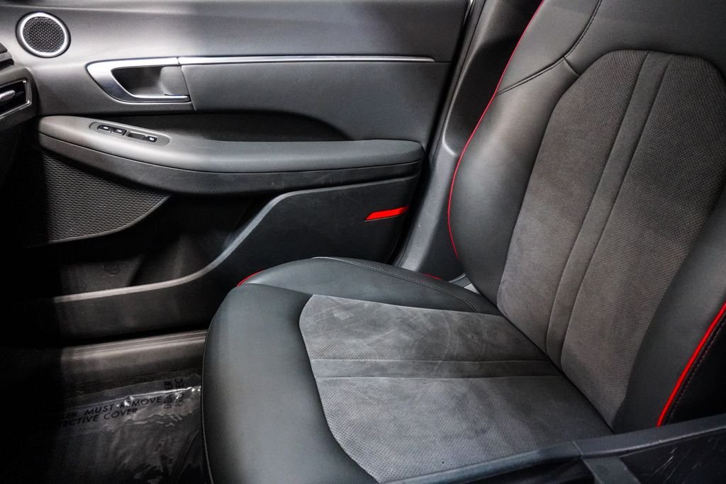 Used 2021 Gray Hyundai SEL Plus image 31