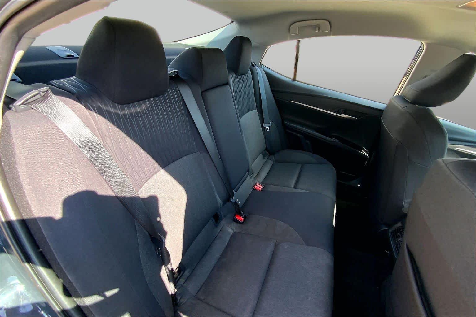 Used 2025 Underground Toyota LE image 20