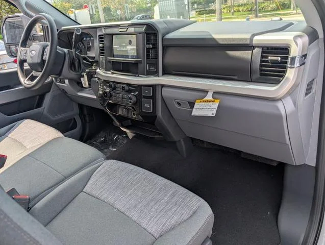 New 2026 Oxford White Ford F-350® XLT image 23