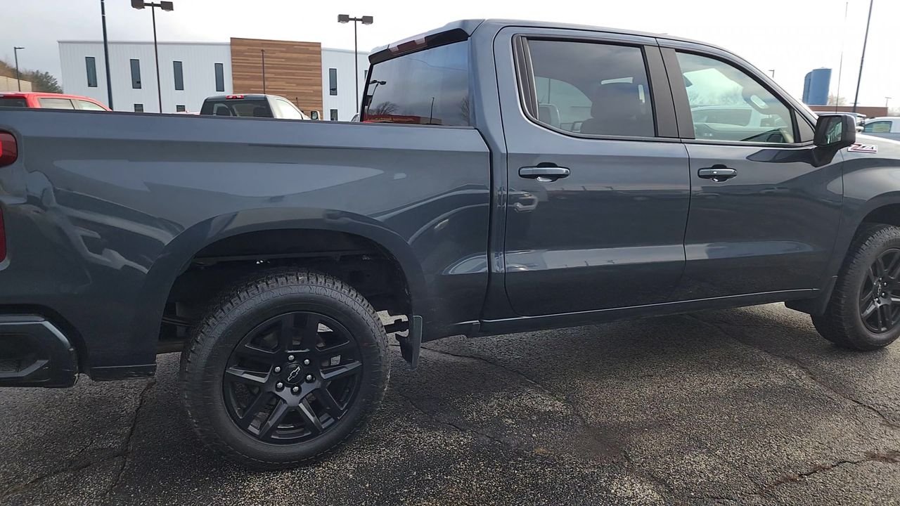 Used 2021 Shadow Gray Metallic Chevrolet RST image 7