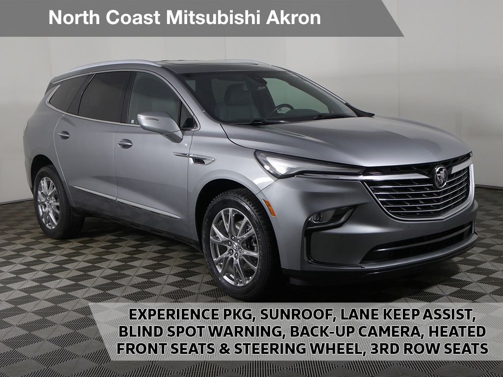 2023 Buick Enclave Essence AWD's photo