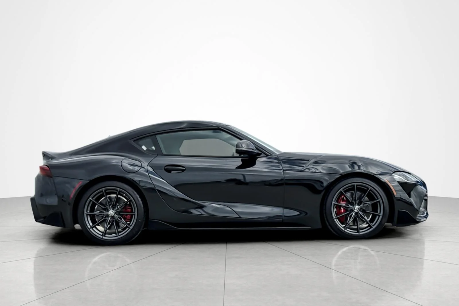 Used 2026 Nocturnal Toyota 3.0 Premium image 6