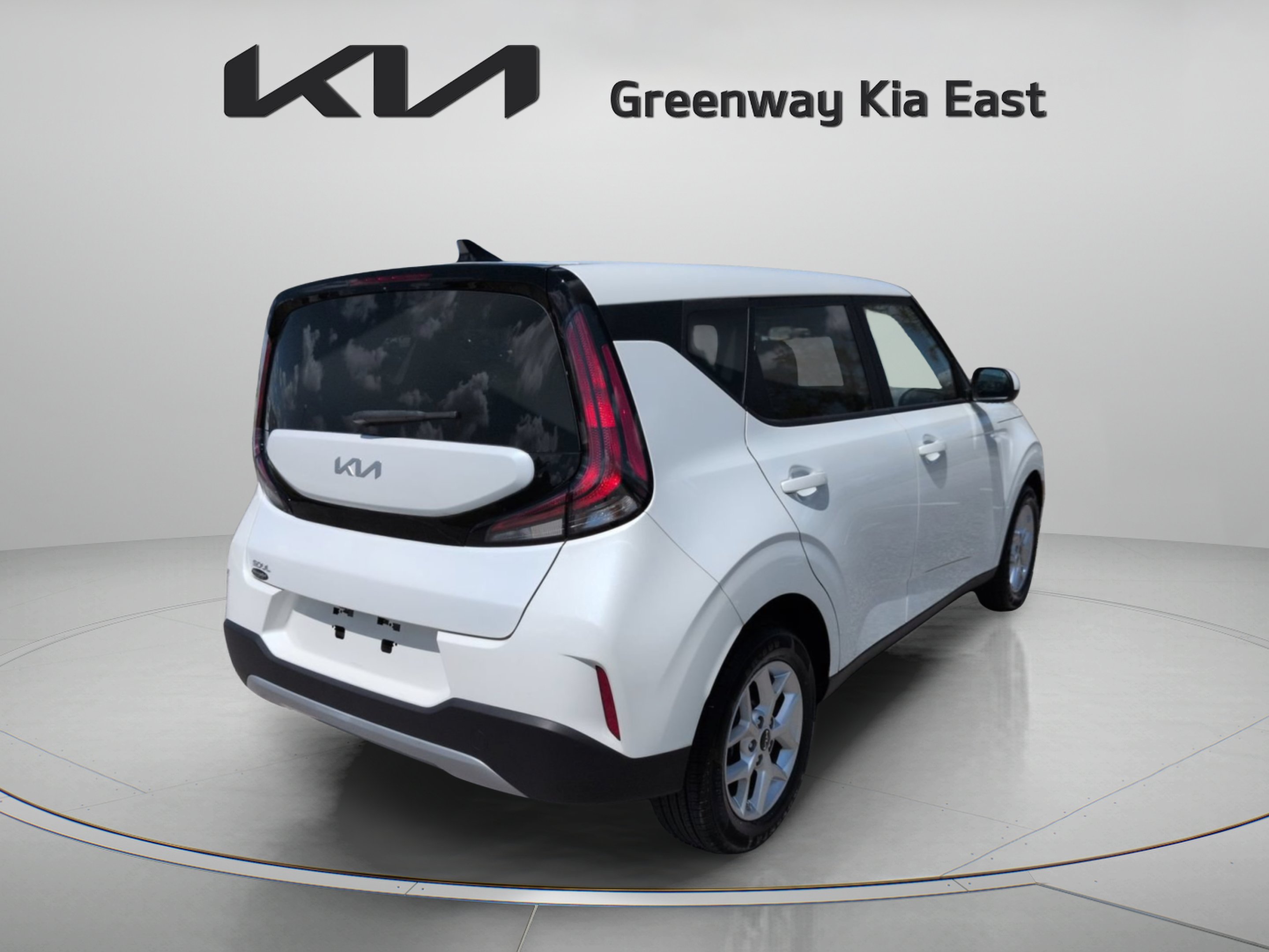 Certified Used 2023 Snow White Pearl Kia LX image 6