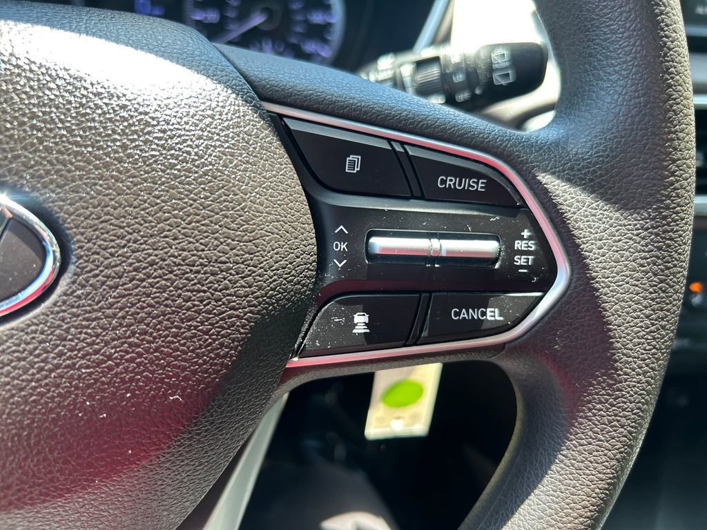 Used 2019 Orange Hyundai SE image 25