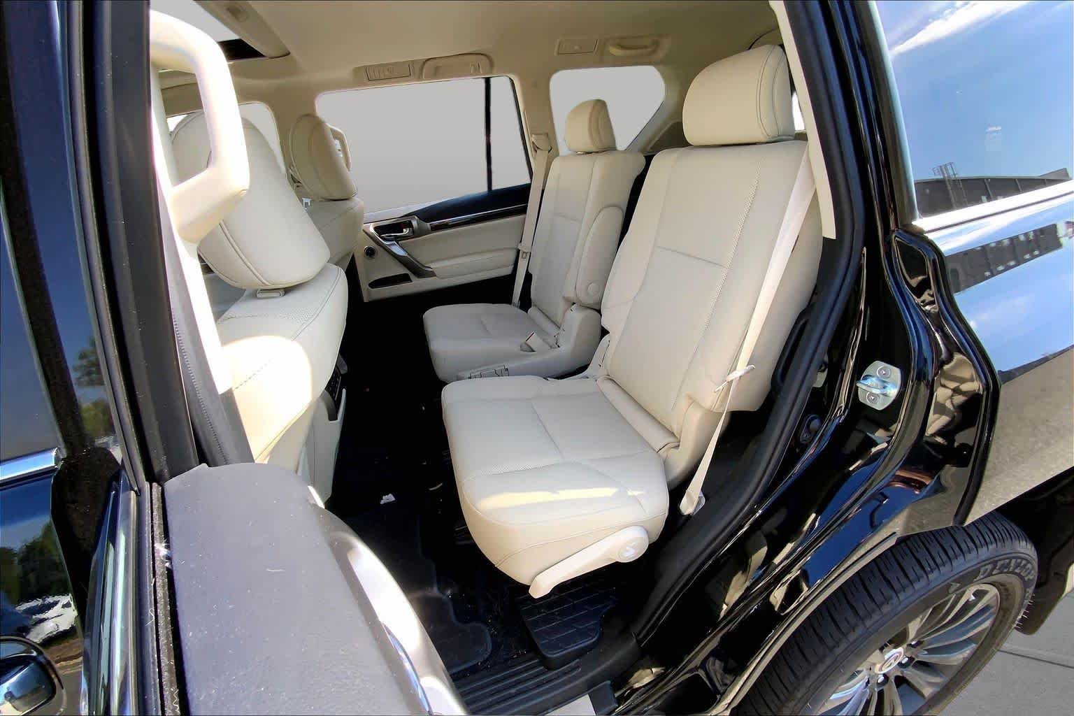 Certified Used 2023 Black Onyx Lexus Premium image 20