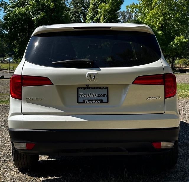 2016 Honda Pilot EX-L - Photo 8