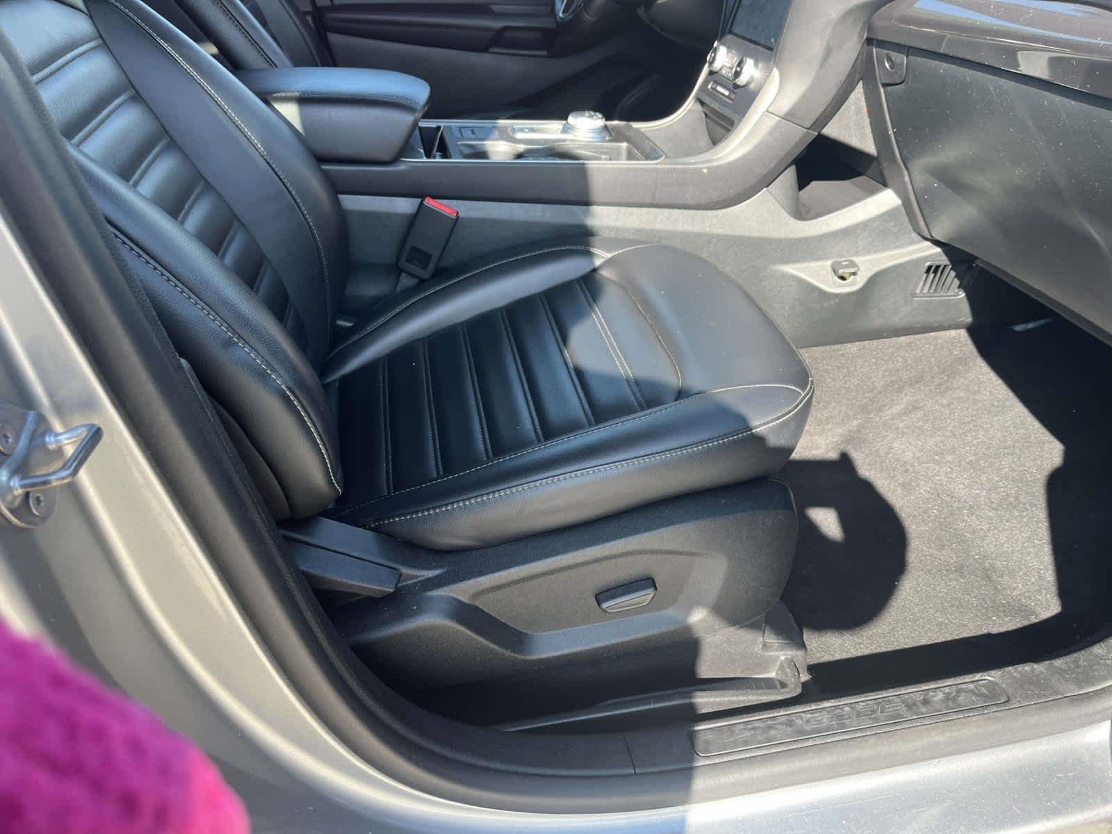 Used 2024 Sil/silver Ford SEL image 26