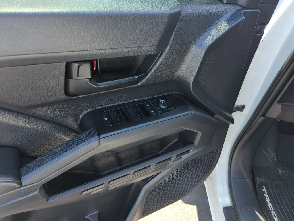 Used 2024 White Toyota SR image 18